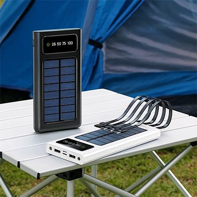 Batterie externe camping ports USB