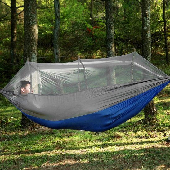 Détail moustiquaire hamac camping