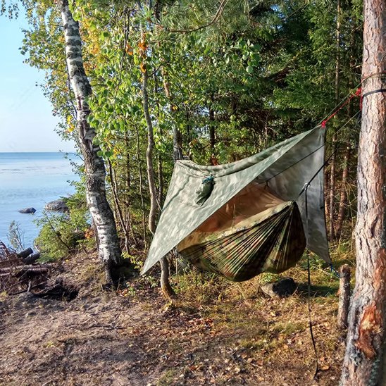 Hamac ultra-léger camping vue dessus