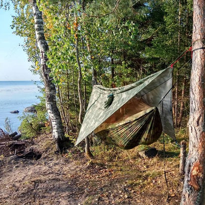 Hamac ultra-léger camping vue dessus