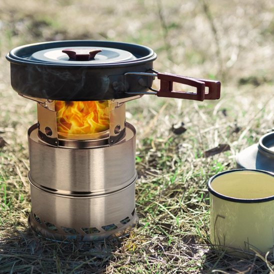 Réchaud pliable 295g en utilisation bivouac