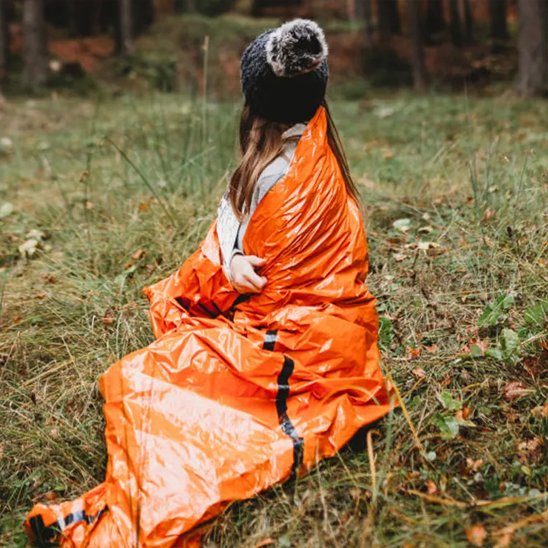 Sac urgence bivouac camping aventure