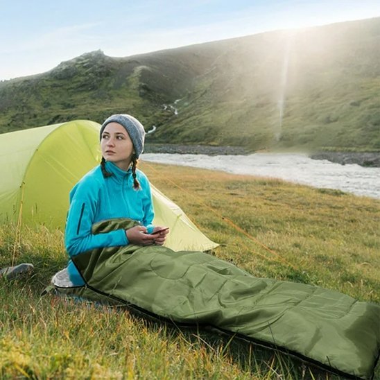 Sac de couchage ultra-confort dans sac compression