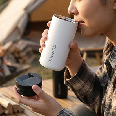 Tasse ThermoPure couvercle étanche ouvert