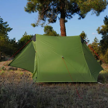 Intérieur spacieux tente camping 4 places