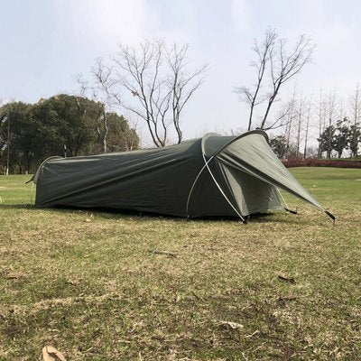 Tente trekking ultra-légère bivouac montagne